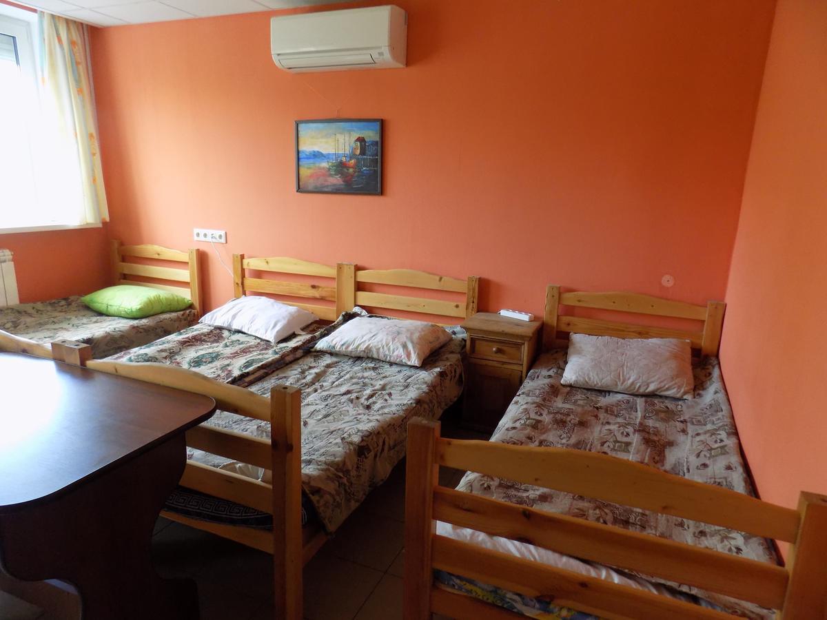 Hostel Geo Gomel Exterior foto