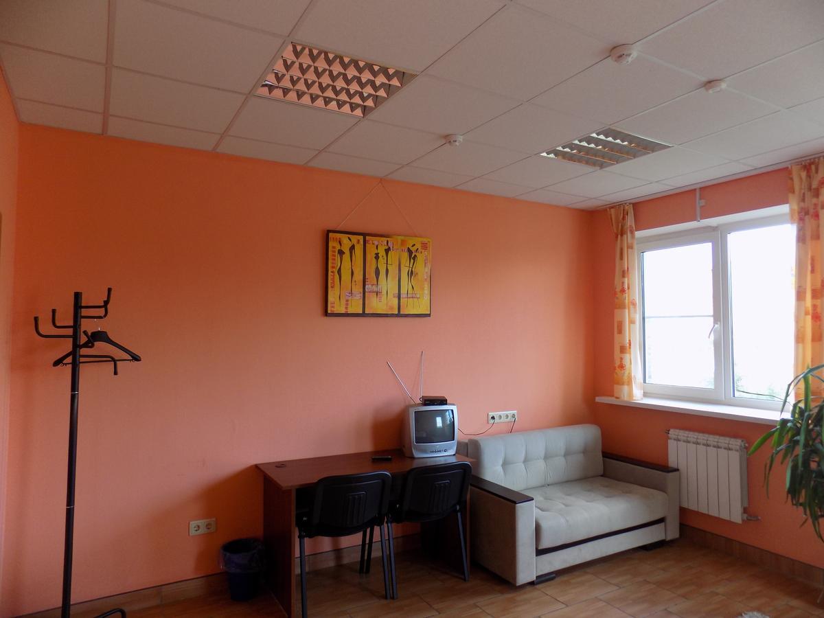 Hostel Geo Gomel Exterior foto
